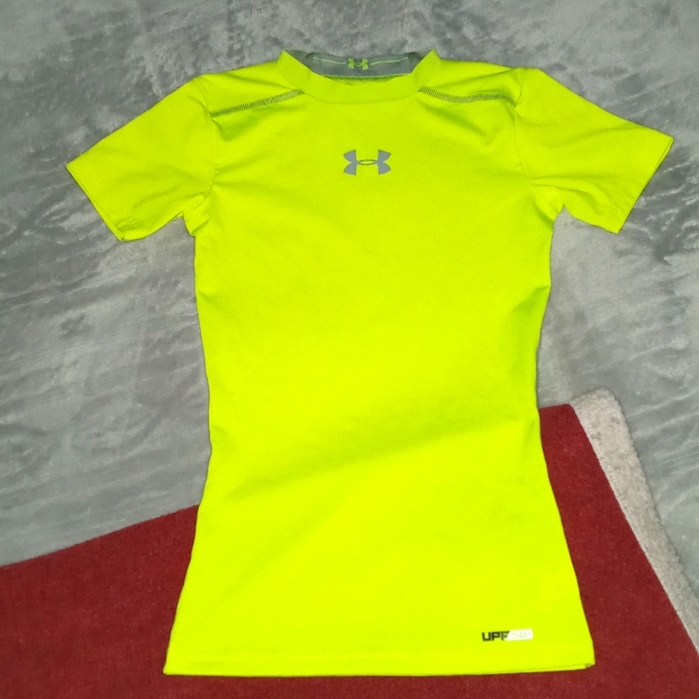 UA Fitted Youth Size Small Neon Heat Gear Jersey Dri-Fit NWOT